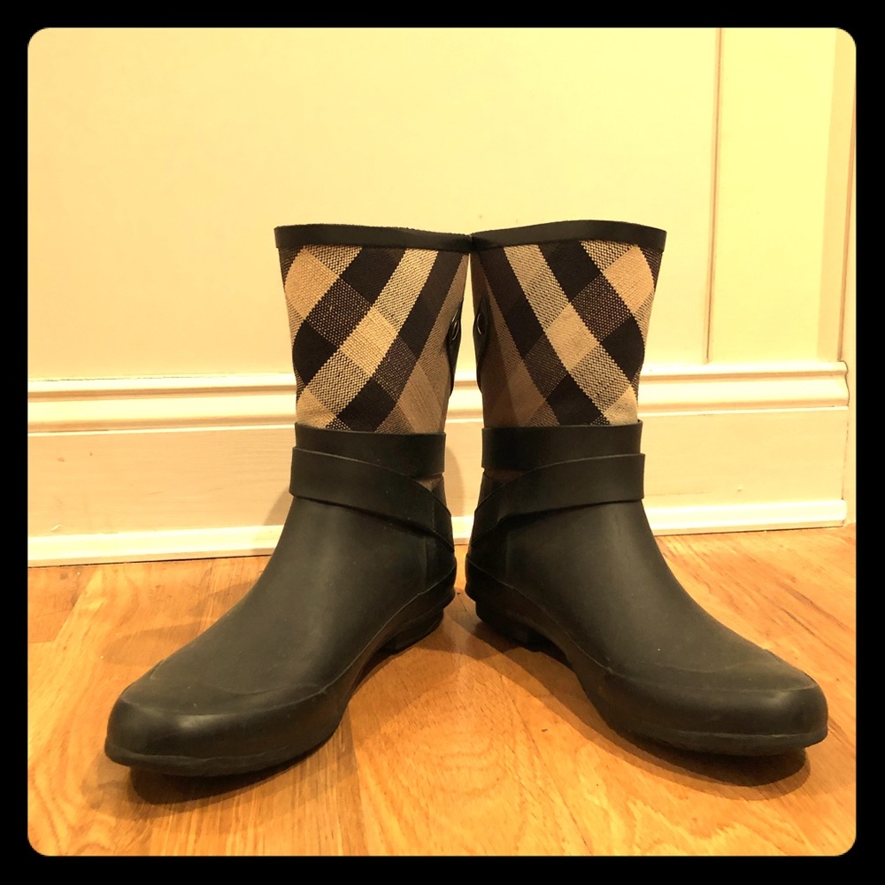 Burberry rain boots